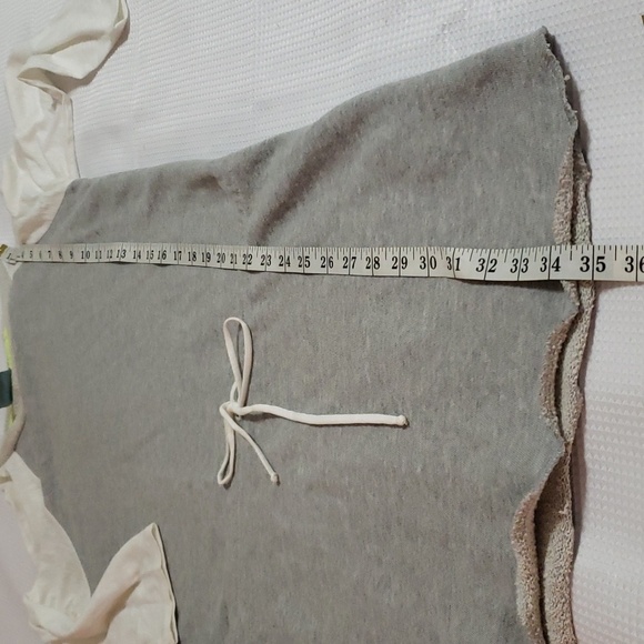 C & C California. Gray & White Sweatshirt Dress; Drop Drawstring Waist.  Size S - Picture 11 of 14